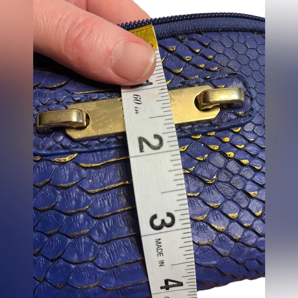 V Italia unused blue